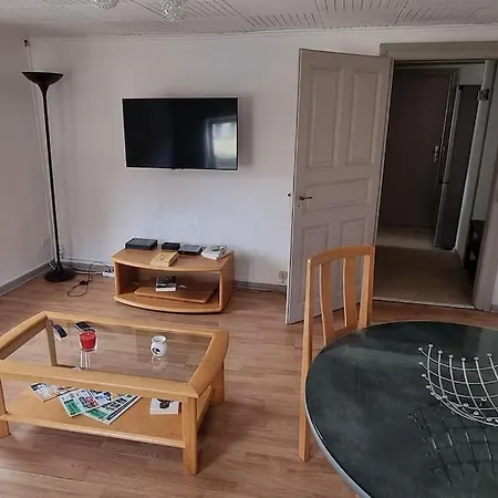 Centre Au Pied Du Chateau Apartment Schirmeck